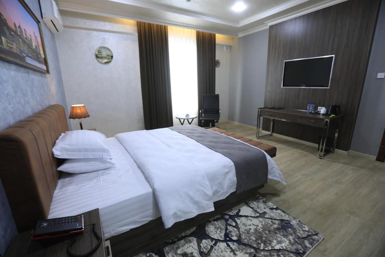 Chlnor Hotel Andizsán Kültér fotó