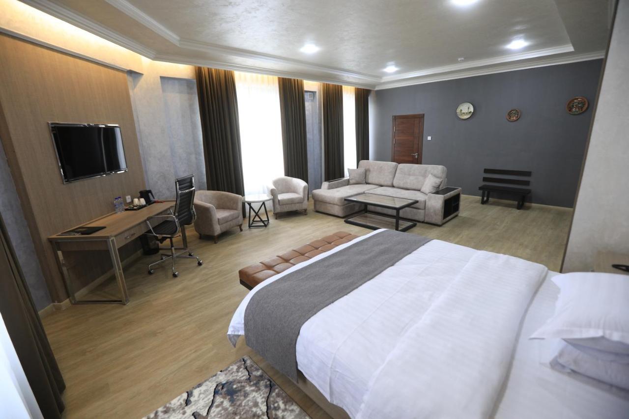 Chlnor Hotel Andizsán Kültér fotó