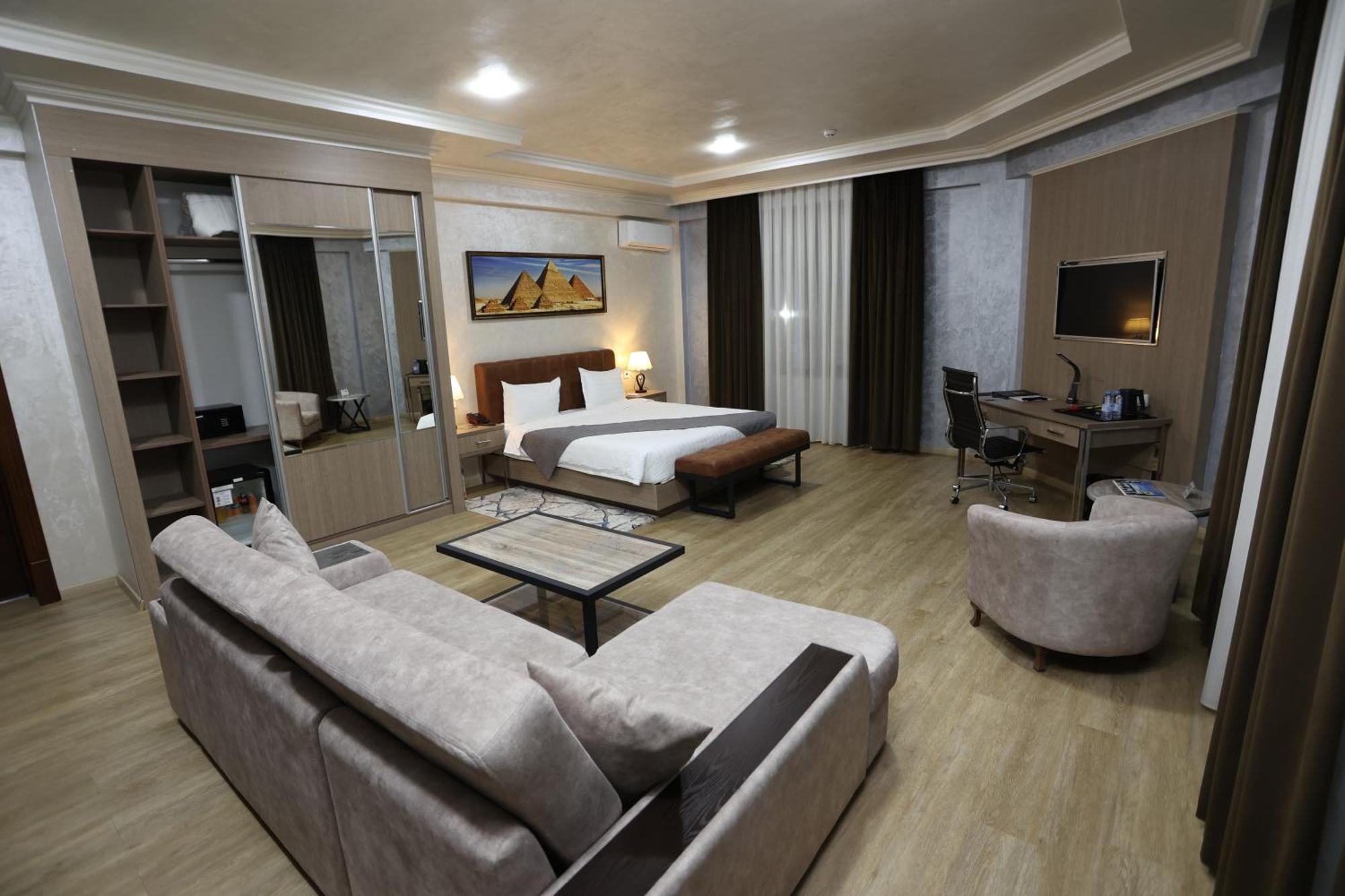 Chlnor Hotel Andizsán Kültér fotó