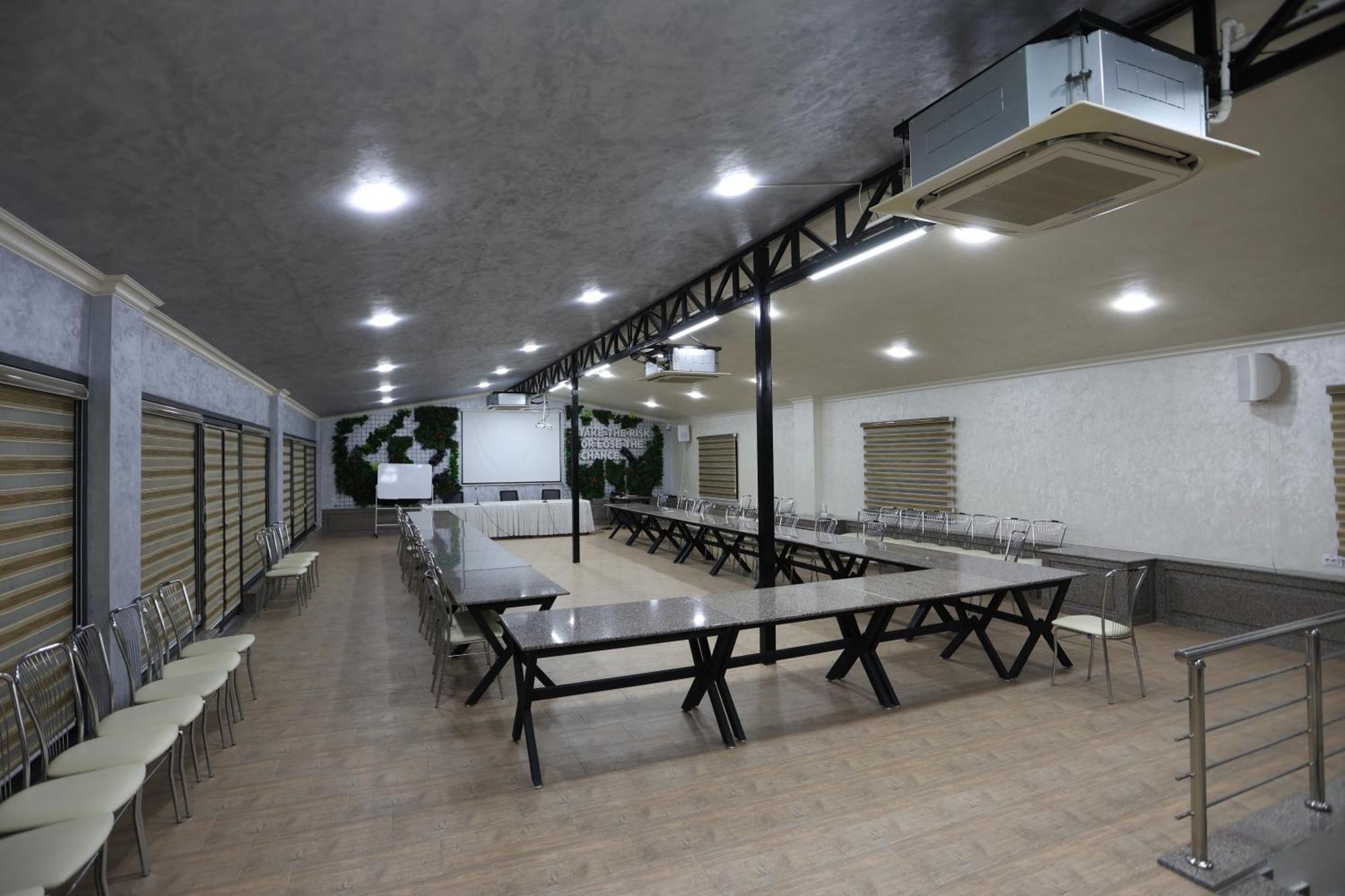 Chlnor Hotel Andizsán Kültér fotó